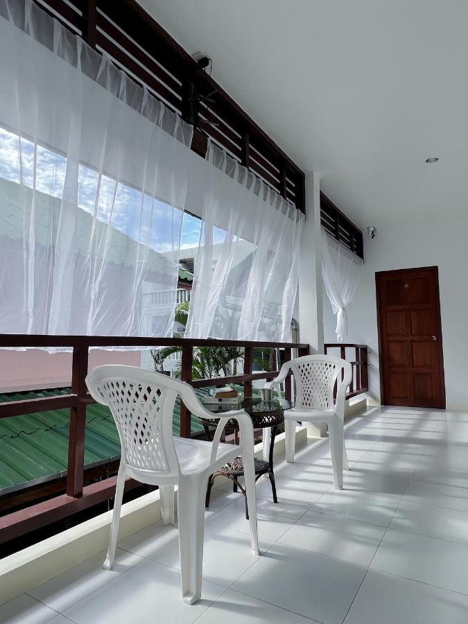 The 4 Blocks At Kata Noi Hotel Luaran gambar