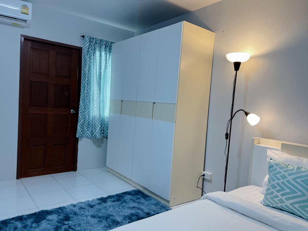 The 4 Blocks At Kata Noi Hotel Luaran gambar